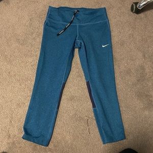 Nike Dri-Fit Capri Leggings